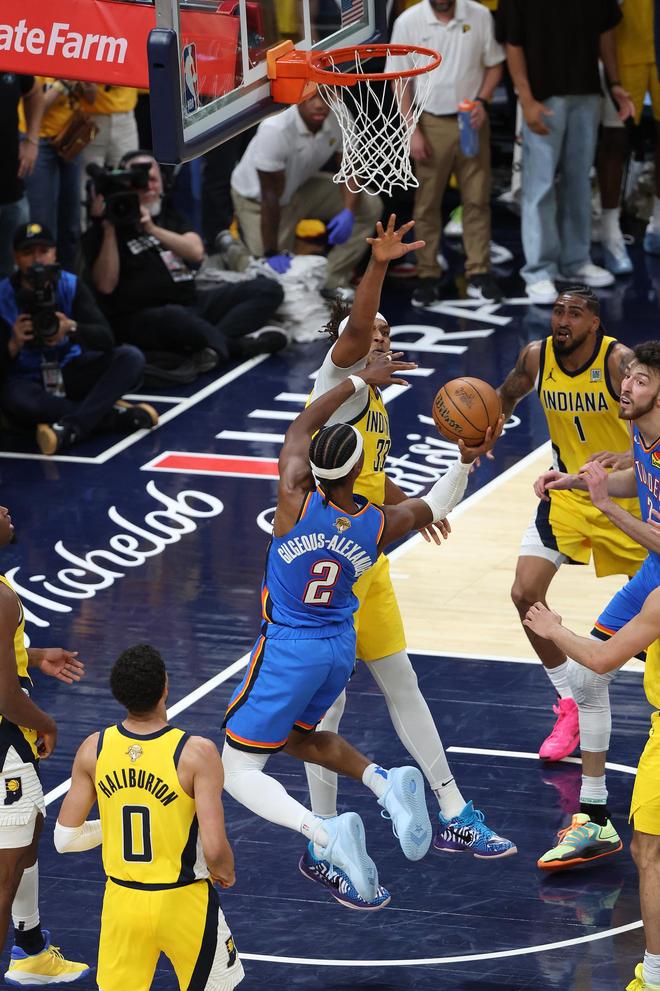 赛地聚焦——NBA常规赛关键时刻热度飙升,纽约尼克斯造点机会,态度坚定,轮换策略成焦点的简单介绍 赛地聚焦——NBA常规赛关键时刻热度飙升,纽约尼克斯造点机会,态度坚定,轮换策略成焦点的简单介绍