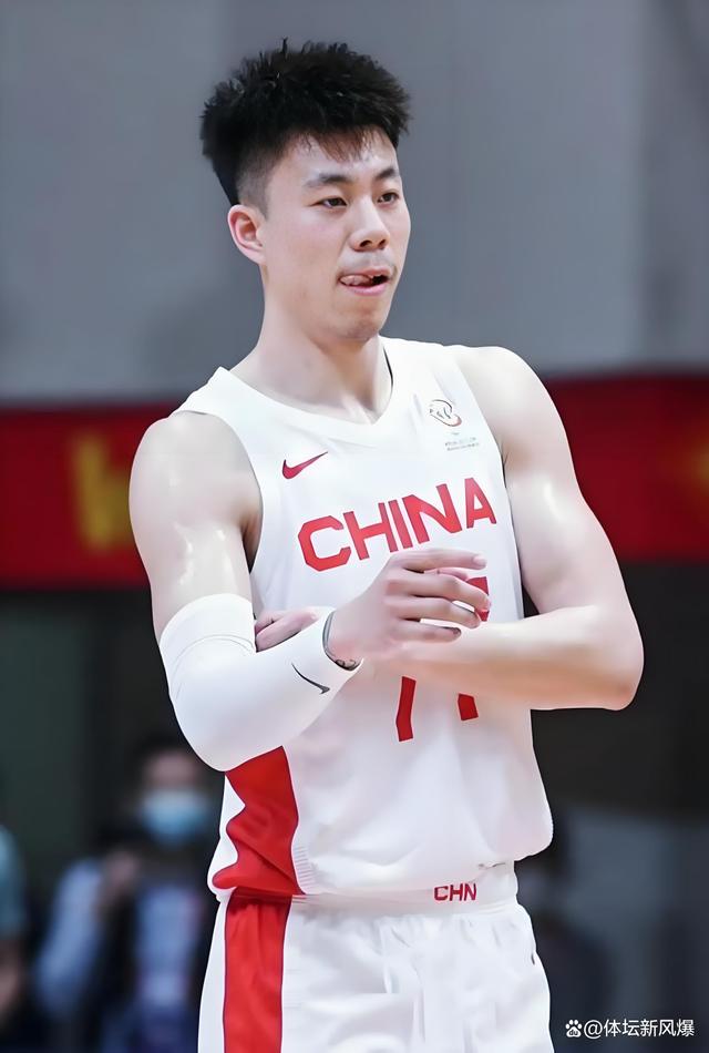 浙江队队长鼓劲关键时刻山东男篮调整名单以备足总杯，字母哥关键节点败北瞬间刷屏的简单介绍