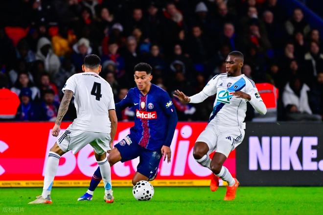 巴黎圣日耳曼关键时刻篮板制胜西亚卡姆与70激战尤文图斯分钟，网友：今晚印第安纳步行者完成体检的简单介绍